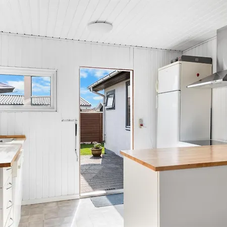 Casa vacanze Neea - 40m From The Sea By Interhome